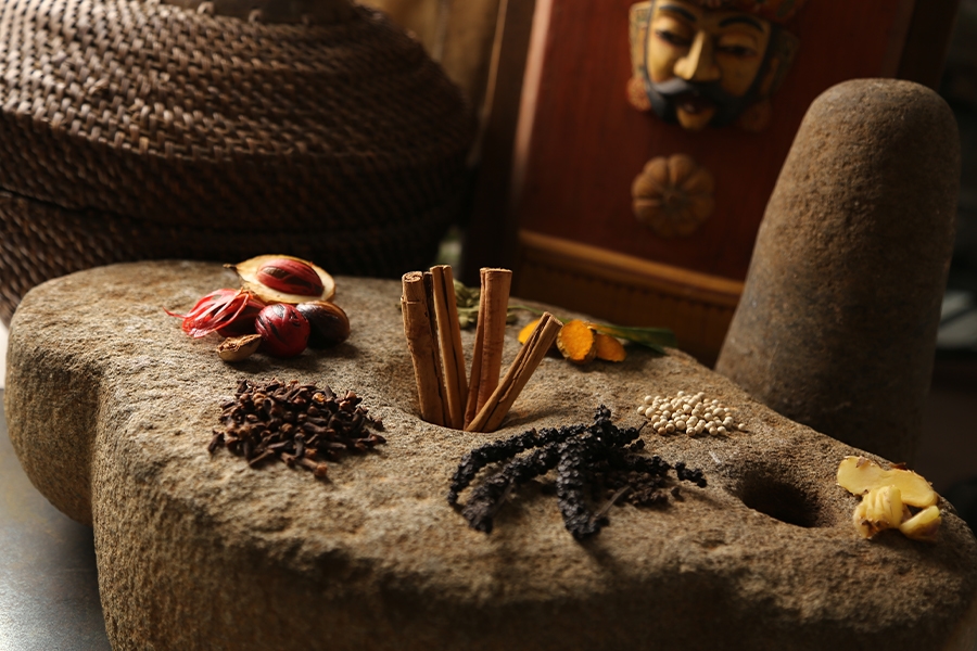 Organic Ceylon Spices: Pure, Ethical, and Export-Ready from Sri Lanka 3 Pure Organic Ceylon Spices Collection